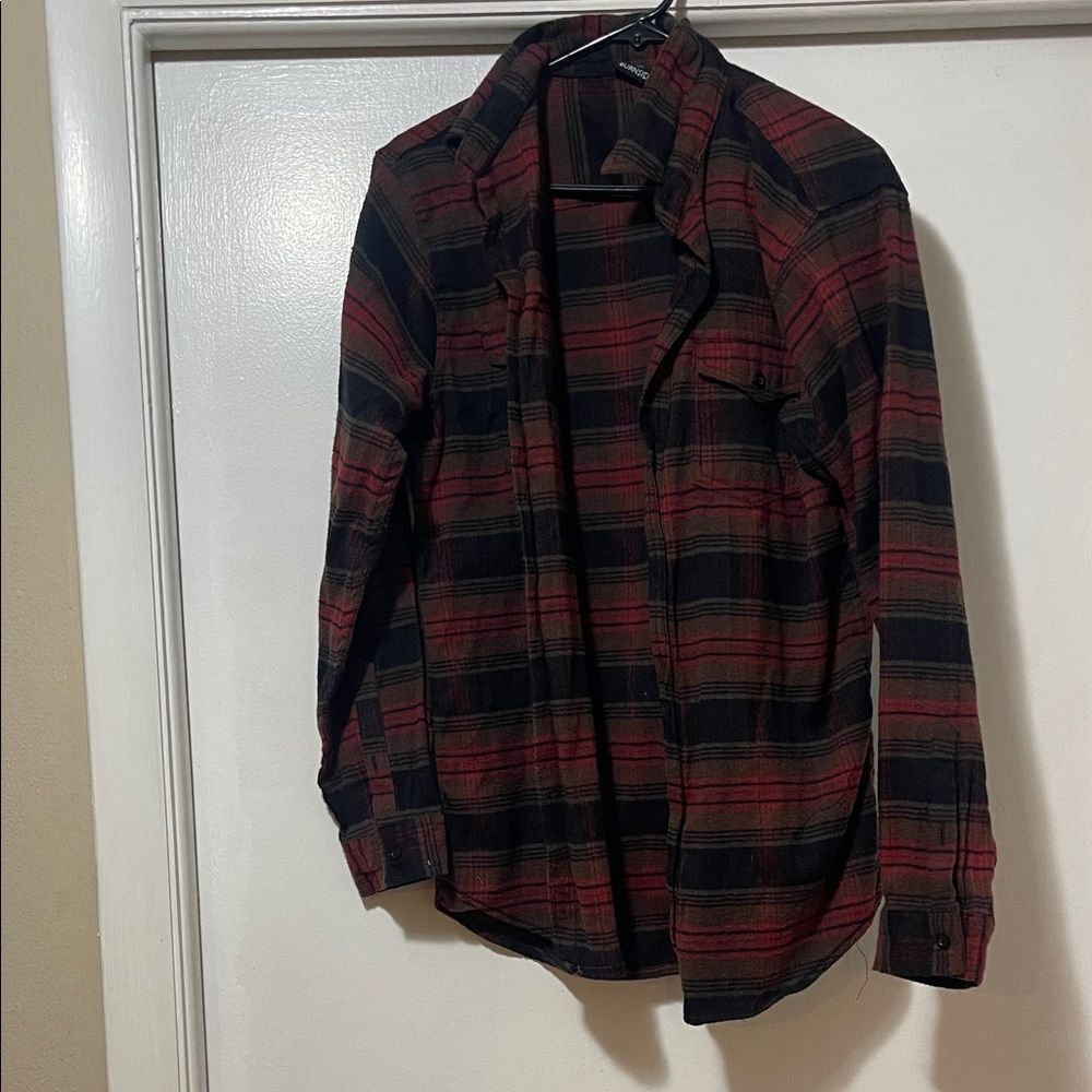 Burnside Red and Black Plaid flannel button down Shirt size medium
